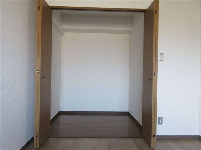 北洋室クローゼット