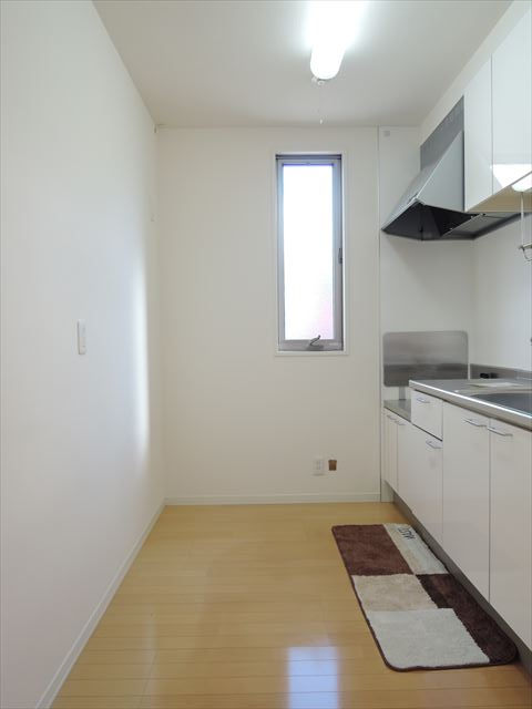 小窓付きで明るい♪