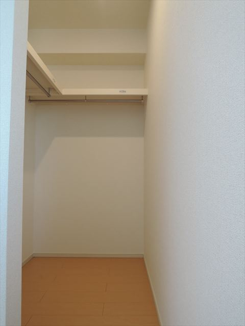 洋室クローゼット