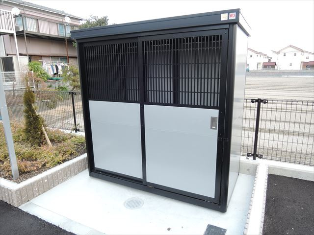 敷地内ごみ置場