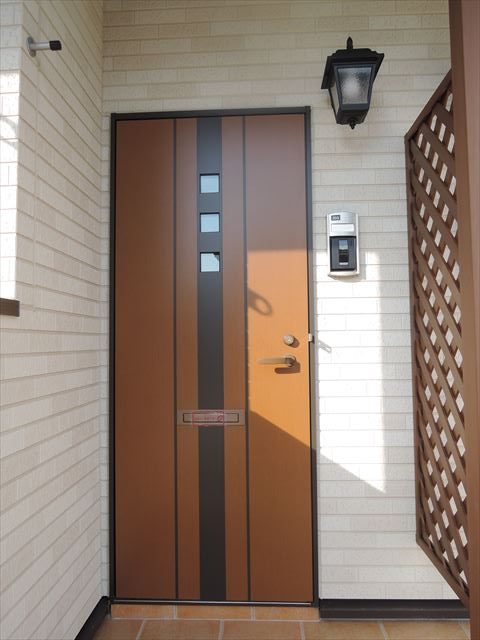 玄関ドア