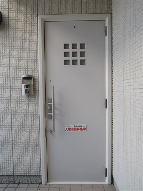 玄関ドア