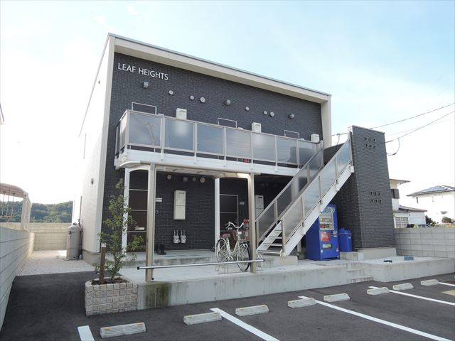 リーフハイツ