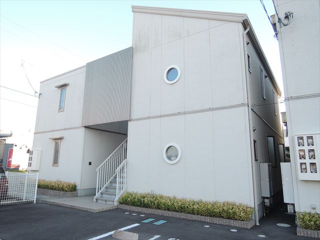 メゾンリヴェールA （南浜）